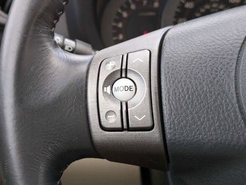 Used 2010 Toyota RAV4 Limited image 33