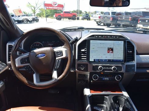 Used 2022 Ford F350 King Ranch w/ King Ranch Ultimate Package image 15