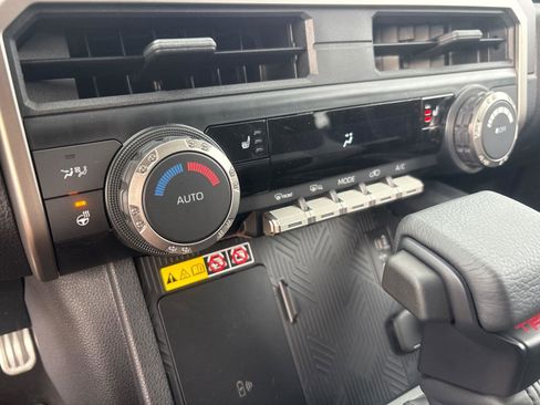 Used 2025 Toyota 4Runner TRD Sport image 25