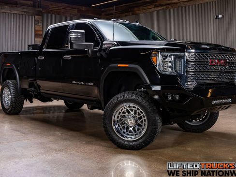 Used 2020 GMC Sierra 3500 Denali w/ Denali Ultimate Package image 1