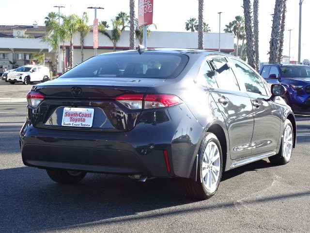 New 2027 Toyota Corolla LE w/ LE Premium Package FWD image 5