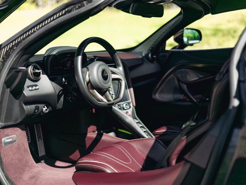 Used 2018 McLaren 720S Performance RWD image 80