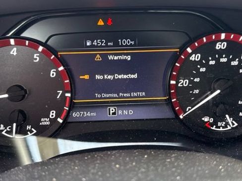Used 2022 Nissan Frontier Pro-X RWD image 1