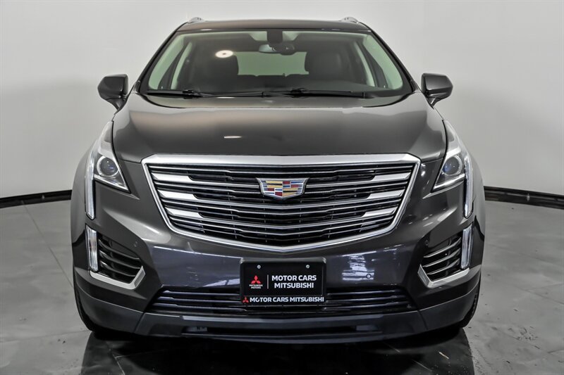 Used 2018 Cadillac XT5 Luxury AWD/4WD image 4