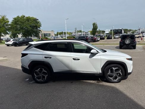 Used 2022 Hyundai Tucson Limited AWD/4WD image 6
