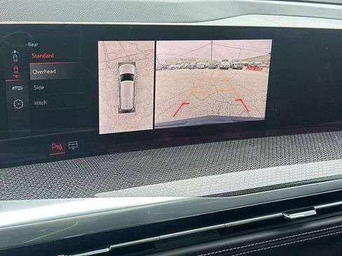 Used 2025 Cadillac Escalade V w/ LPO, ONYX Package image 28