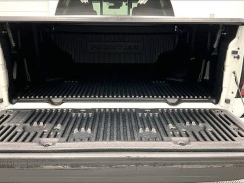 New 2026 Nissan Frontier SV w/ All-Weather Content Package RWD image 17