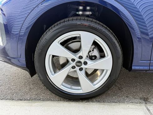 New 2025 Audi Q5 Premium Plus AWD/4WD image 40