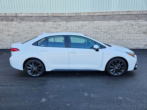 Certified 2024 Toyota Corolla SE image 6