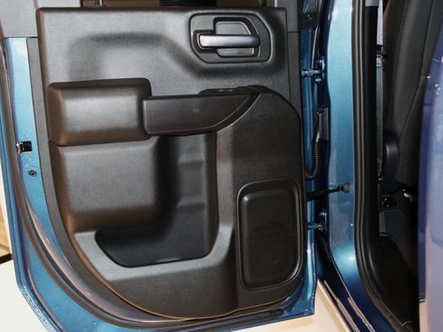 Used 2026 Chevrolet Silverado 2500 Custom w/ Custom Value Package image 50