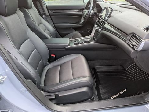 Used 2022 Honda Accord Sport image 36