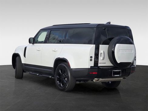 New 2026 Land Rover Defender 130 S image 4