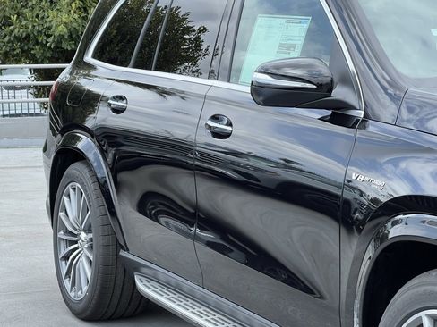 New 2025 Mercedes-Benz GLS 63 AMG 4MATIC image 5