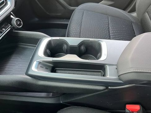 Used 2025 Chevrolet Equinox EV LT FWD image 24