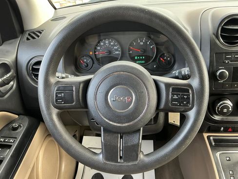 Used 2012 Jeep Compass Sport image 20