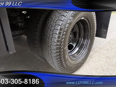 Used 2018 RAM 3500 Tradesman w/ Chrome Appearance Group image 4