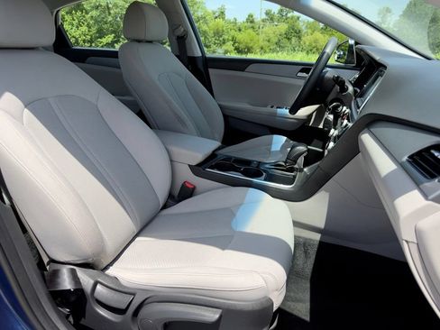 Used 2019 Hyundai Sonata SE FWD image 26