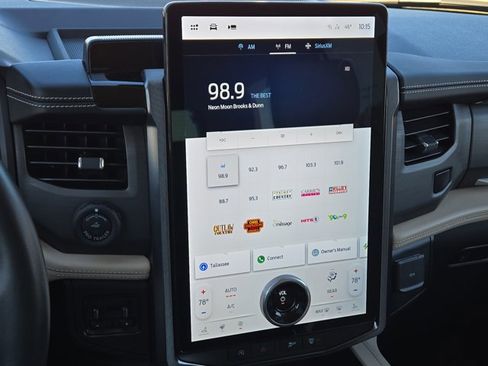 Used 2024 Ford Expedition Platinum image 28