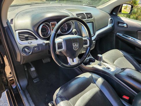 Used 2018 Dodge Journey GT FWD image 33