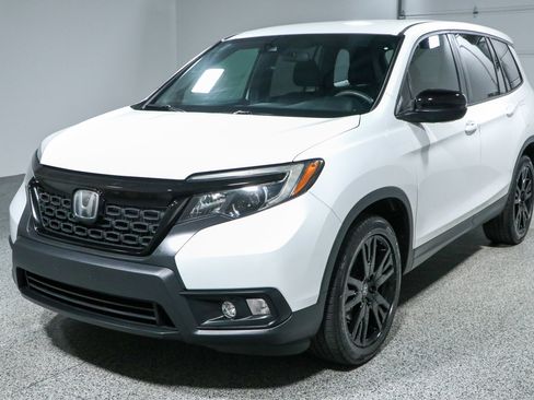 Used 2021 Honda Passport Sport image 30