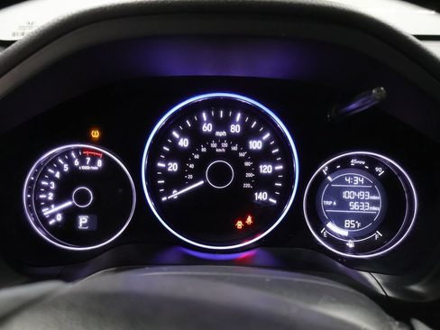 Used 2019 Honda HR-V Sport image 38