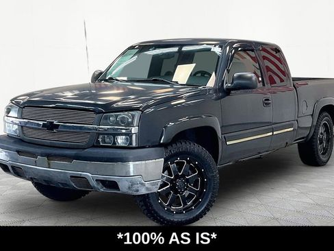 Used 2005 Chevrolet Silverado 1500 LS w/ Light Duty Power Package AWD/4WD image 1