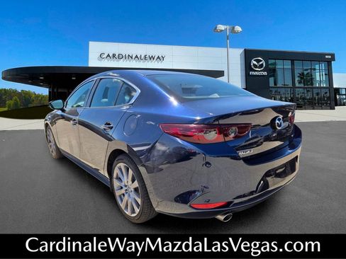 Used 2021 MAZDA MAZDA3 s FWD image 3