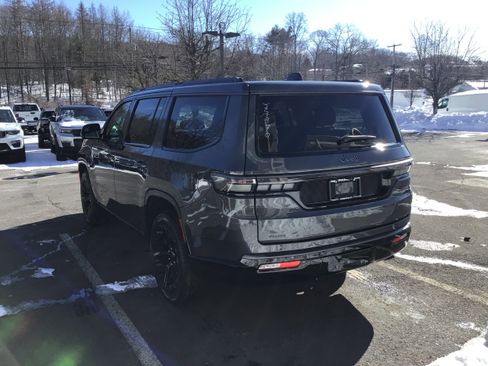 New 2026 Jeep Grand Wagoneer Limited image 5