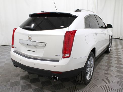 Used 2015 Cadillac SRX Performance w/ Driver Awareness Package image 32