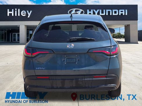 Used 2025 Honda HR-V LX image 6