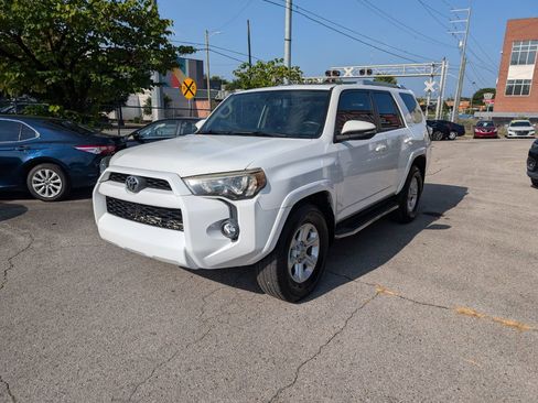 Used 2014 Toyota 4Runner SR5 Premium image 1