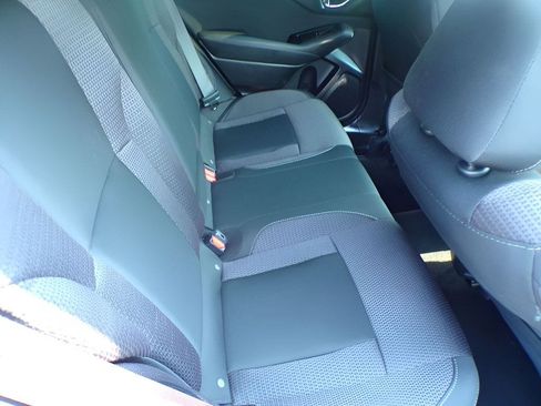 Certified 2025 Subaru Outback Premium AWD/4WD image 8