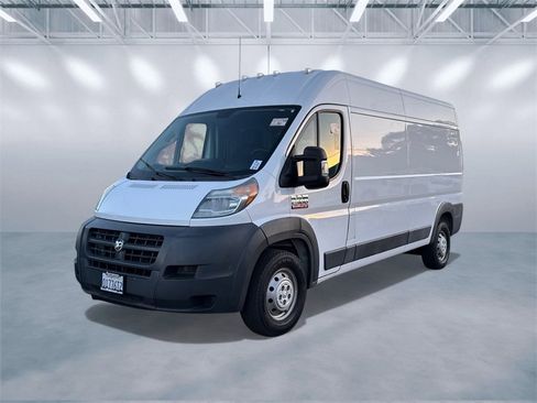 Used 2018 RAM ProMaster 2500 image 2