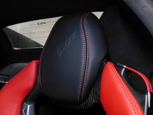 Used 2023 Chevrolet Corvette Stingray Premium Conv w/ 3LT image 55