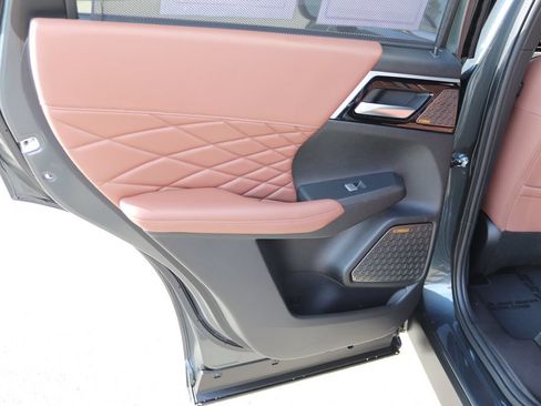 Used 2025 Mitsubishi Outlander SEL FWD image 13