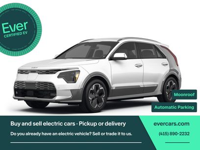 Used 2024 Kia Niro Wave w/ Wave Preserve Package