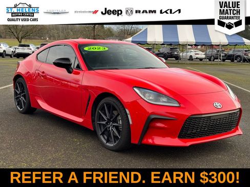 Used 2023 Toyota GR86 Premium w/ ALL Weather Mat Package (TMS) image 11