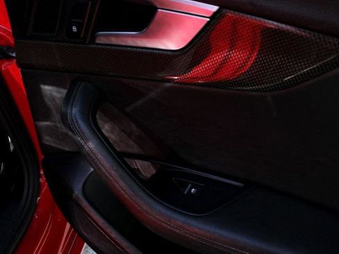 Used 2019 Audi S4 Premium Plus w/ Premium Plus Package image 17