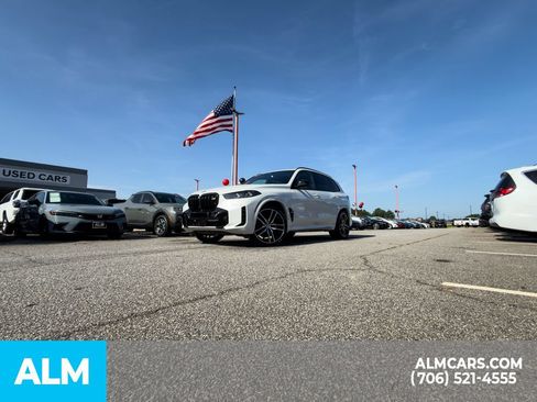 Used 2024 BMW X5 M60i AWD/4WD image 41
