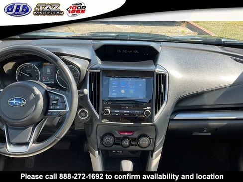 Used 2023 Subaru Forester Premium AWD/4WD image 17