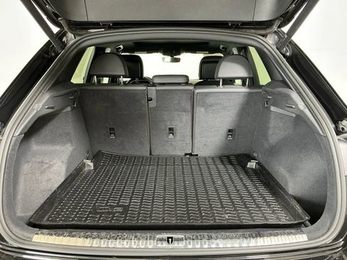 Used 2022 Audi Q3 2.0T Premium Plus AWD/4WD image 29