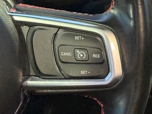 Used 2020 Jeep Gladiator Rubicon w/ LED Lighting Group image 28