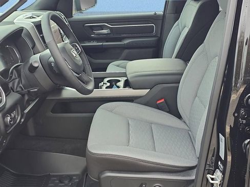 New 2026 RAM 1500 Big Horn AWD/4WD image 9
