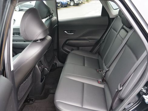 Certified 2024 Hyundai Kona Limited FWD image 19