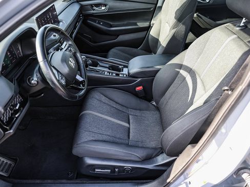 Certified 2023 Honda Accord Sport image 9