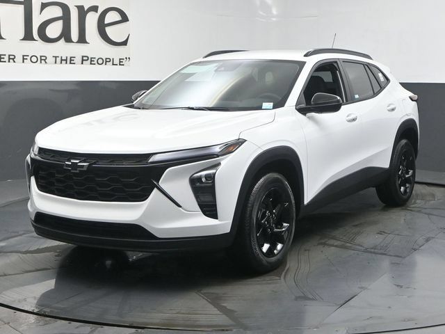 New 2026 Chevrolet Trax LT w/ Driver Confidence Package FWD image 12
