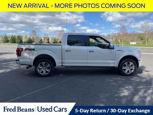 Used 2015 Ford F150 Platinum w/ Equipment Group 701A Luxury image 16