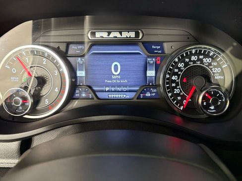 Used 2024 RAM 3500 Big Horn w/ Safety Group image 25