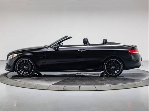 Used 2018 Mercedes-Benz C 300 Cabriolet image 2