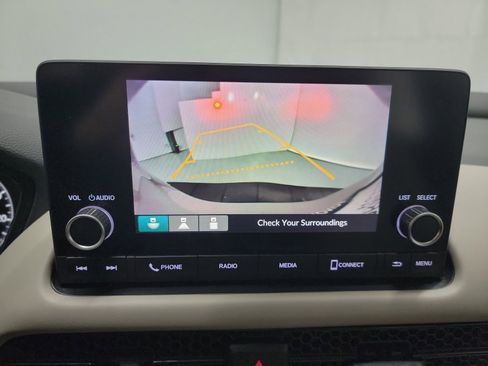 Certified 2023 Honda HR-V LX image 23